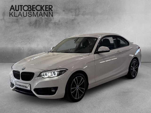 BMW 218 i SPORT LINE AUTOMATIK NAVI LED NEBEL PDC SP