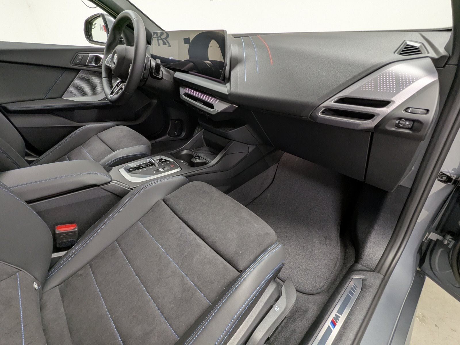 BMW 120 - Bild 6
