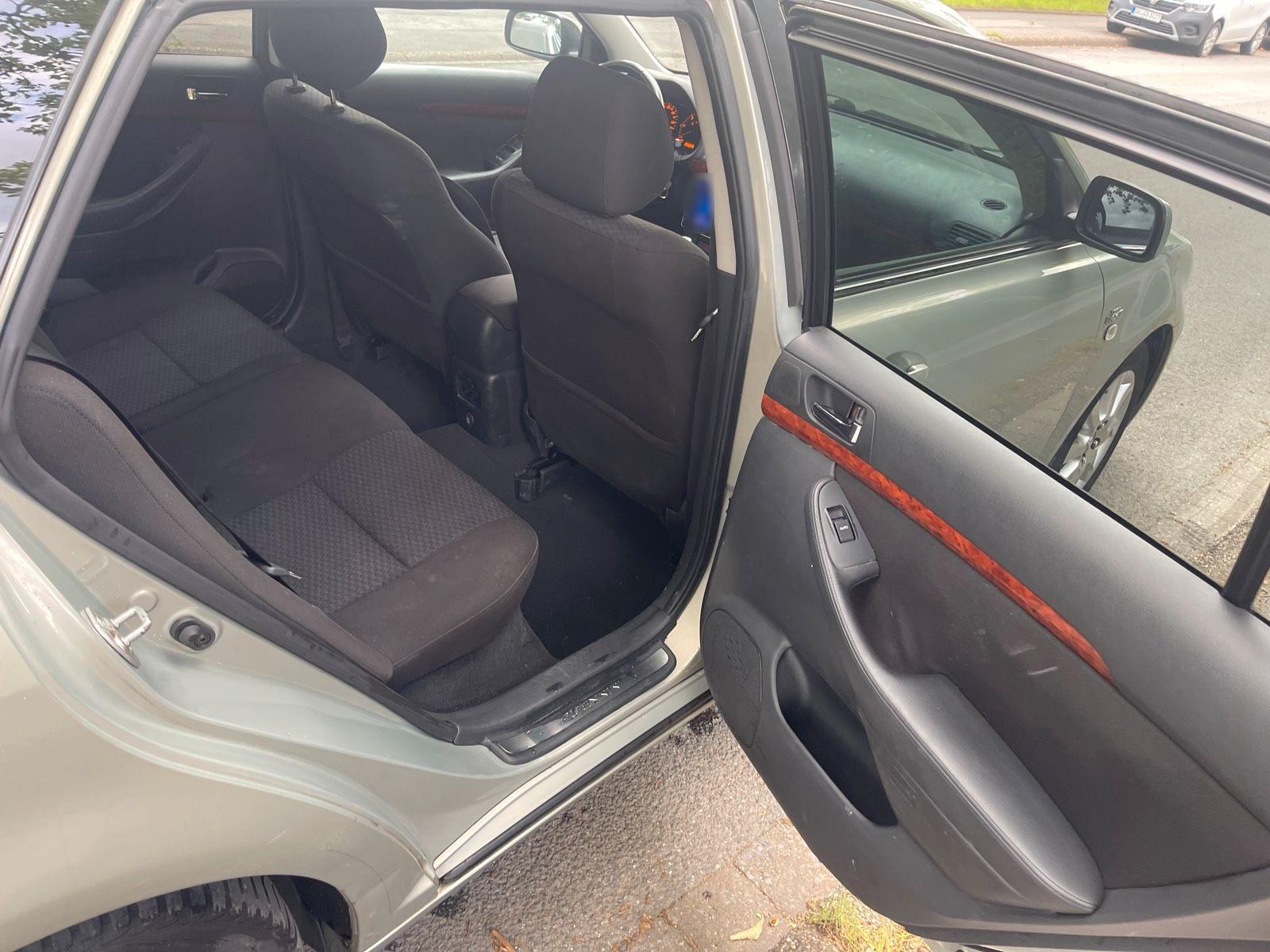 Toyota Avensis 2005 — photo 9