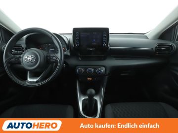 Toyota Yaris - 12