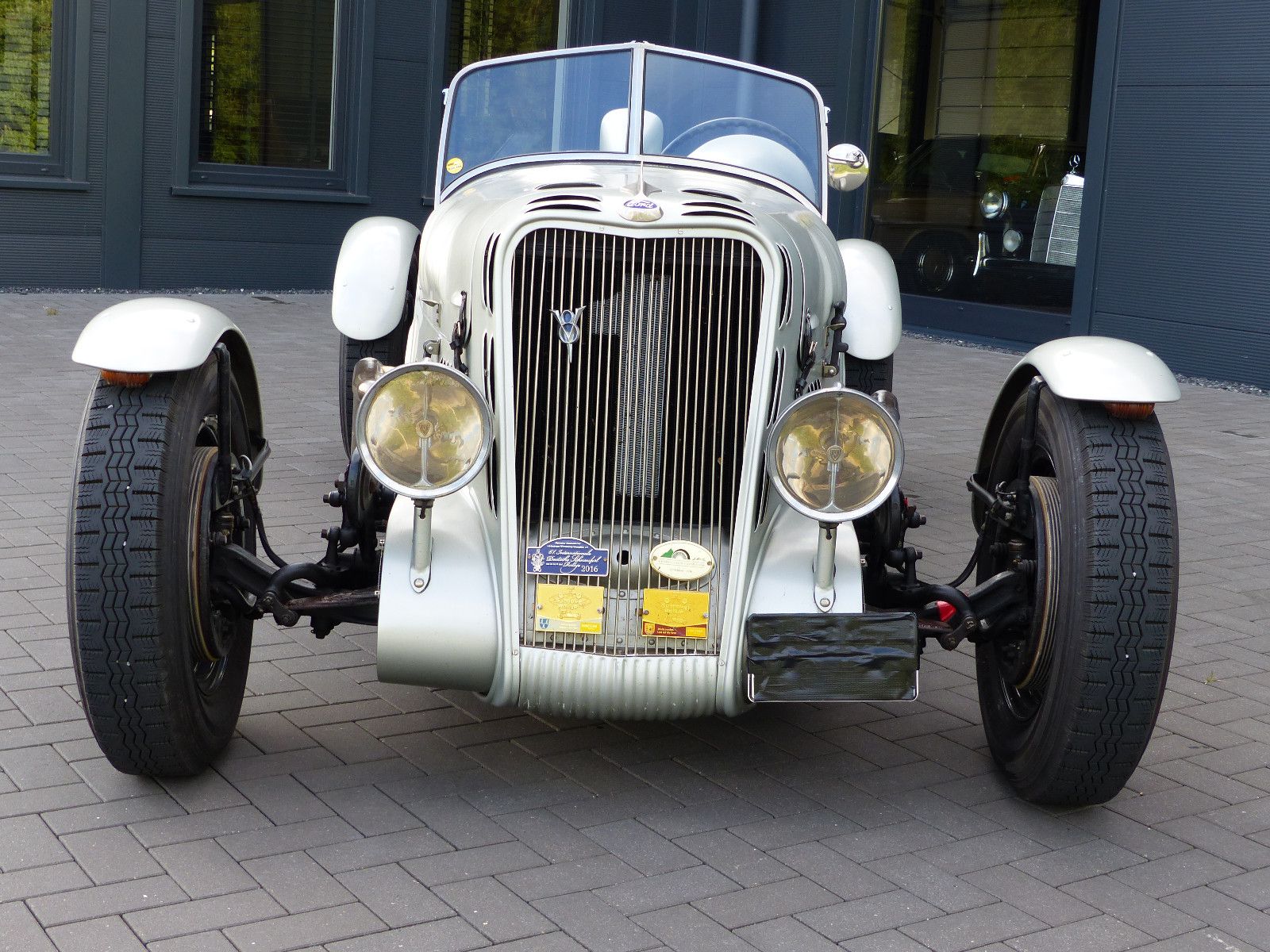 Fahrzeugabbildung Ford V8 Edfor *Rennwagen mit Historie*