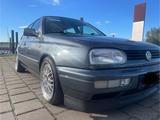 Volkswagen Golf 2.0 Syncro Standard - Volkswagen Golf: Limousine, Syncro