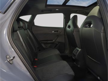 Cupra Formentor VZ 2.0 TSI 4x4 DSG Pano AHK Kamera Mat