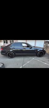 Mercedes-Benz C 180 KOMPRESSOR BlueEFFICIENCY - - Mercedes-Benz C 180: Kompressor Blueefficiency