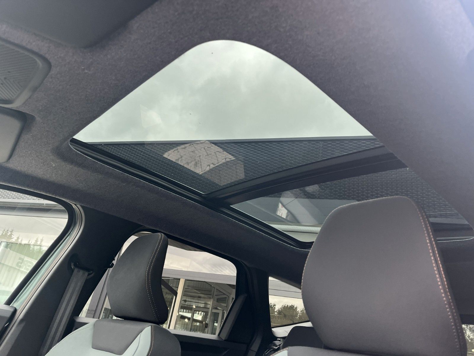 Fahrzeugabbildung Dacia Bigster Mild Hybrid 140 Extreme