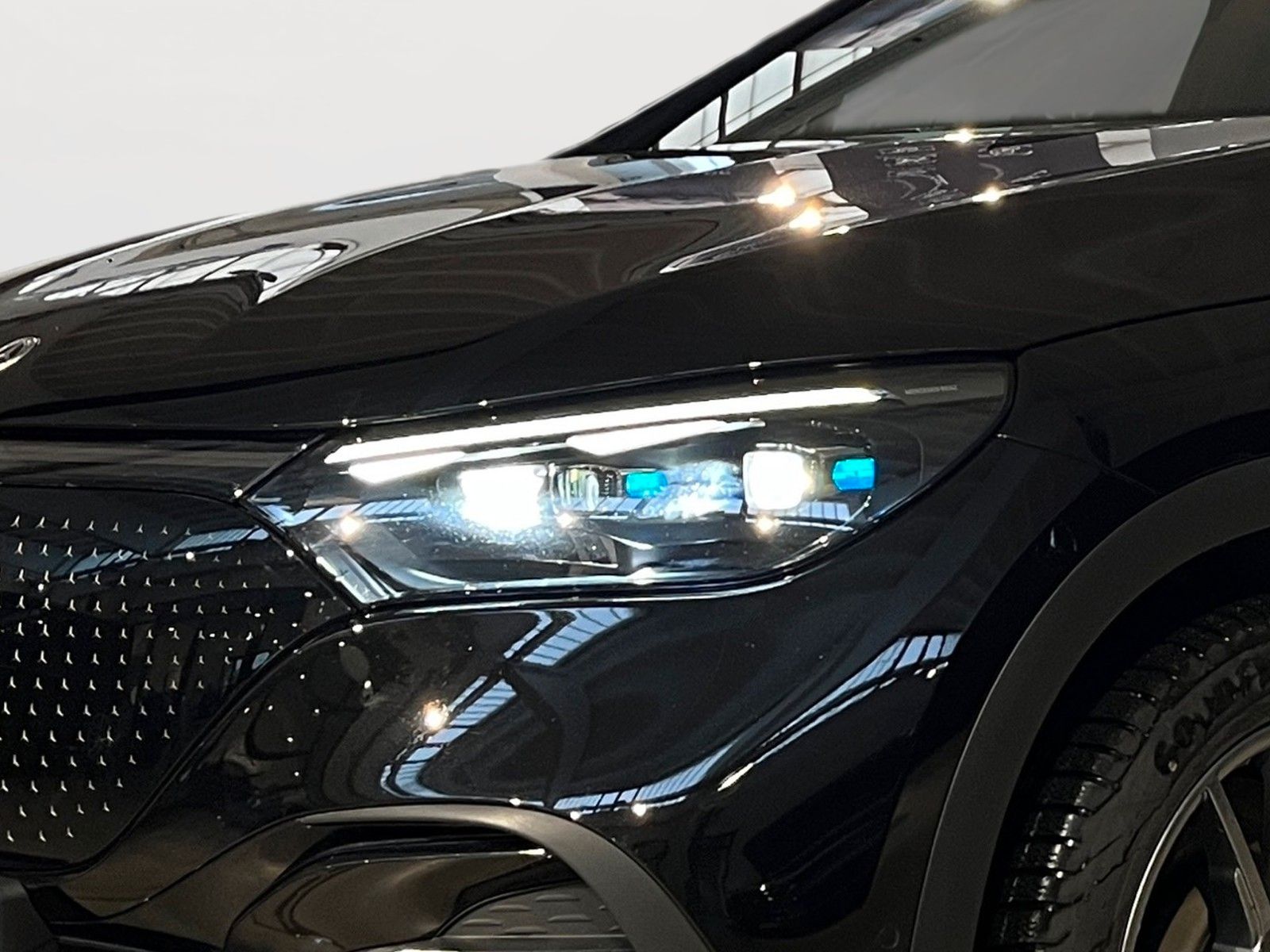 Fahrzeugabbildung Mercedes-Benz EQE 350+ SUV Edition AMG ACC Pano Burm. 4xSitzh.
