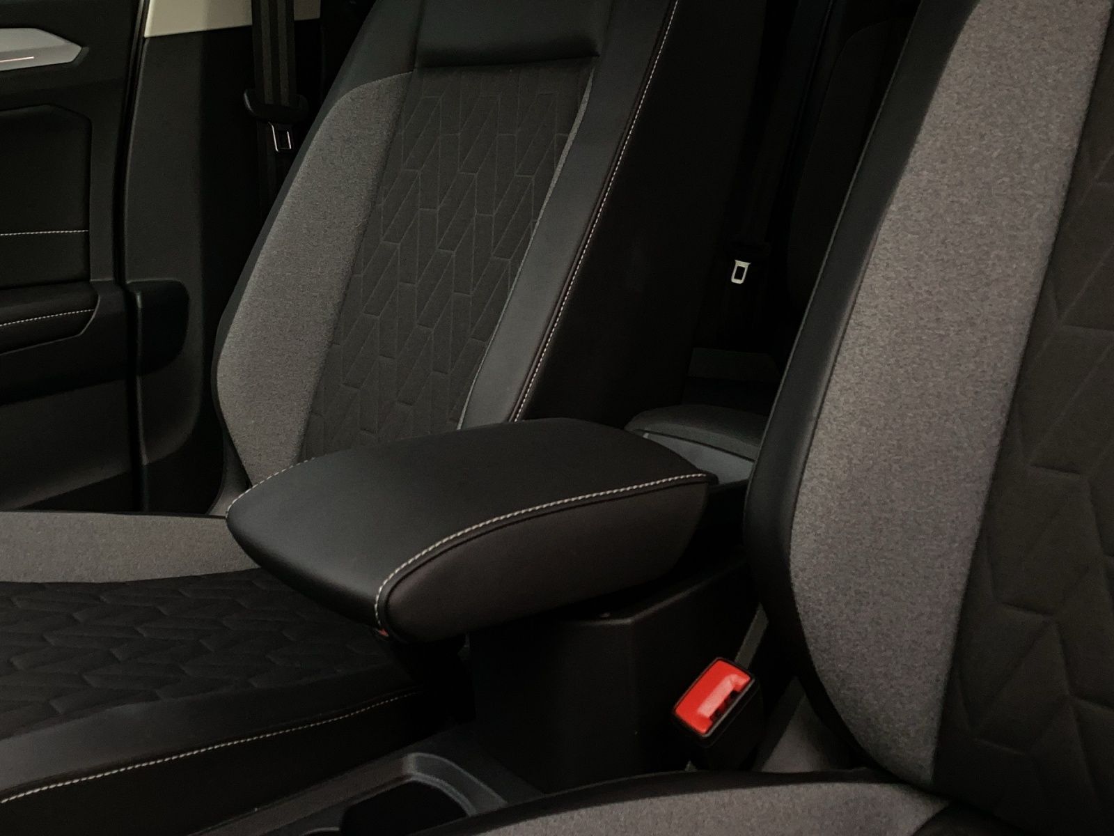 Volkswagen T-Roc - Bild 19