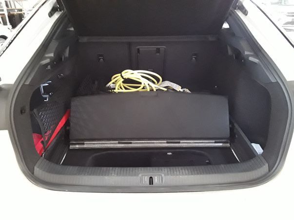 Volkswagen ID.7 GTX 4M IQ.LIGHT AHK AR HUD PANO ACC KAMERA foto 9