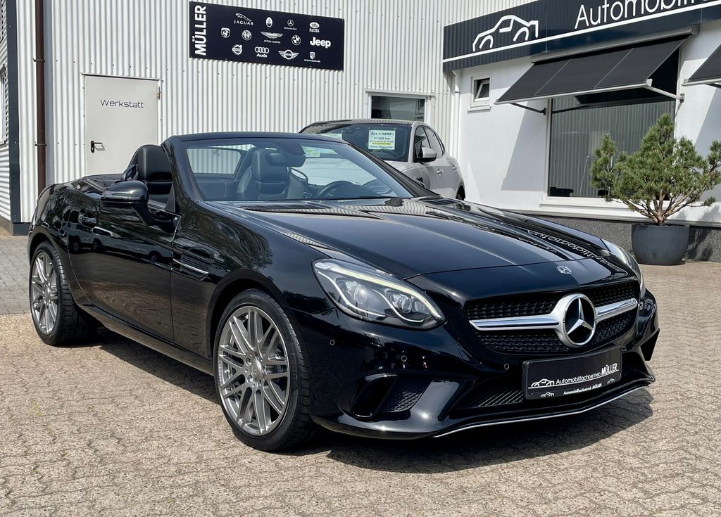 Image of Mercedes-Benz SLC 180