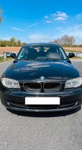 BMW 116d Facelift - BMW 1er Reihe aus 2011: Facelift