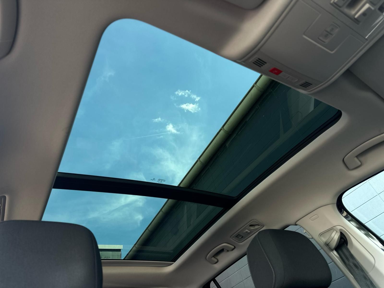 VW Tiguan Allspace 2.0TDI HIGHLINE 4M LED#HUD#PANO - Image 24