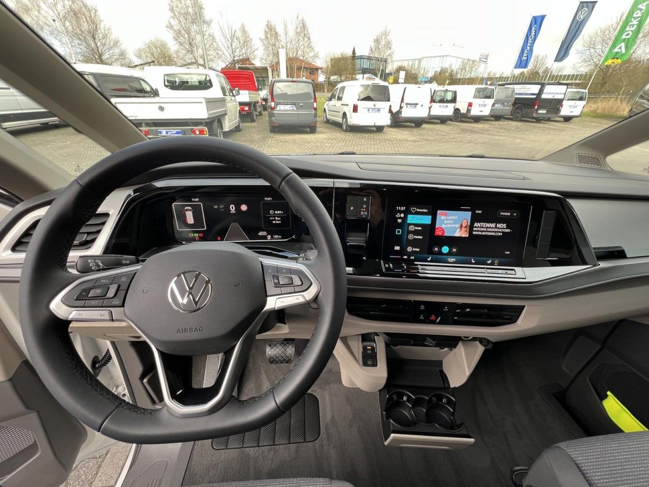 Volkswagen T7 Multivan - Bild 9