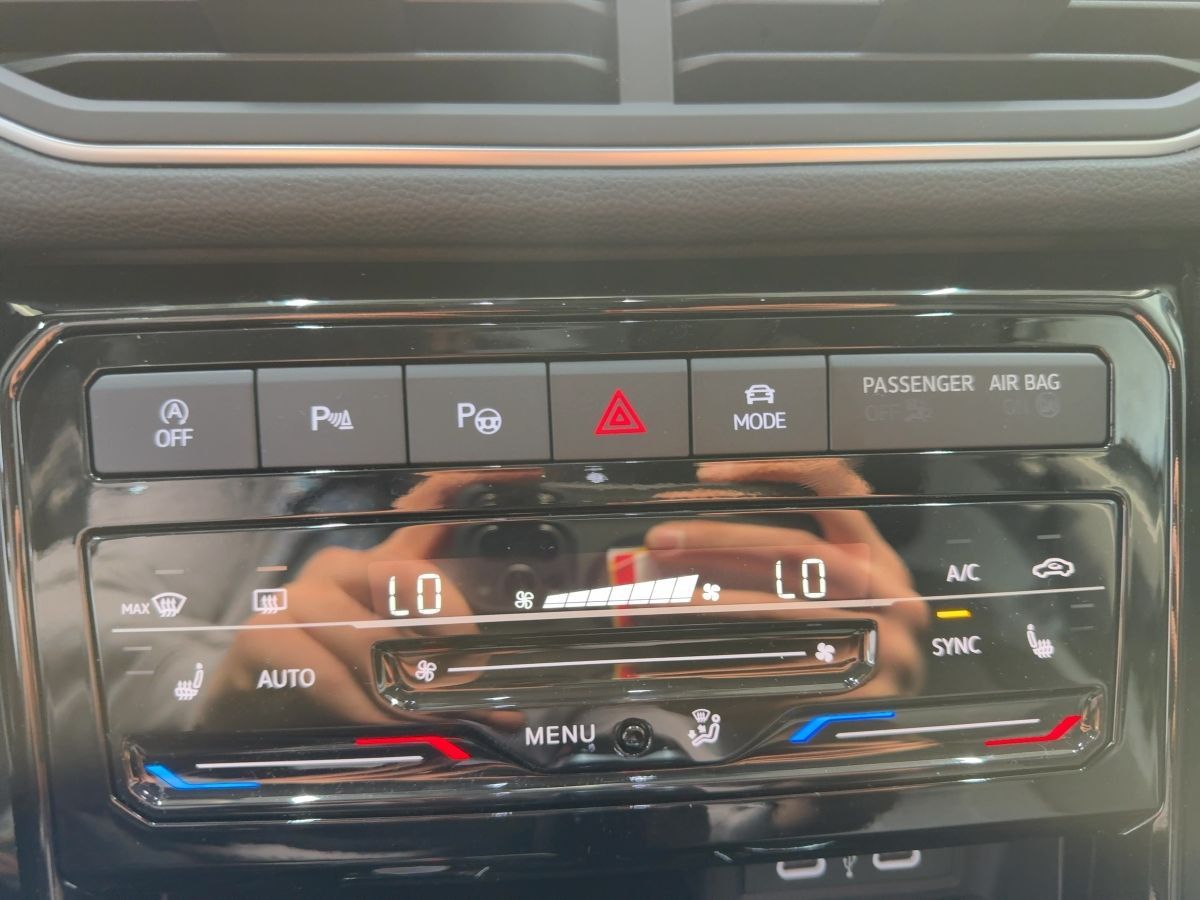 Volkswagen T-Cross - Bild 14