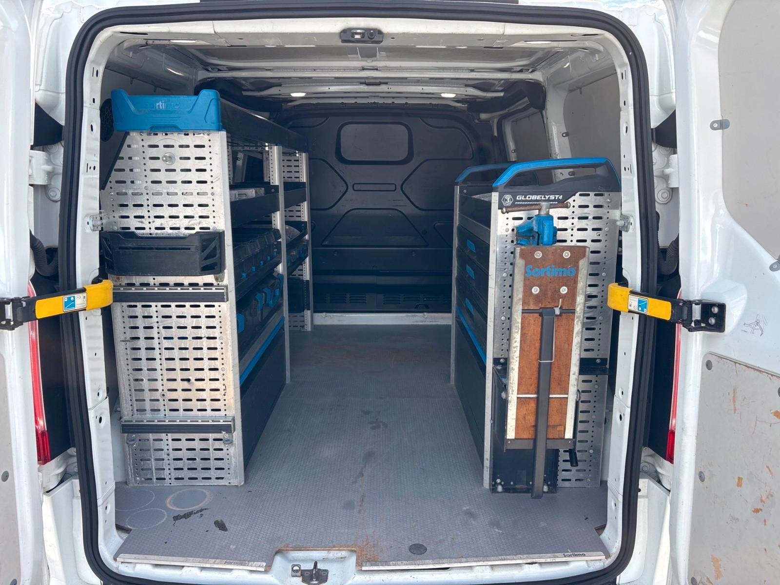 Ford Transit Custom Kasten  SORTIMO REGALE/AHK/2xPDC