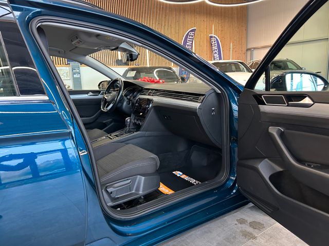 Volkswagen Passat Variant Business*MirrorLink*2. Hand*Klima
