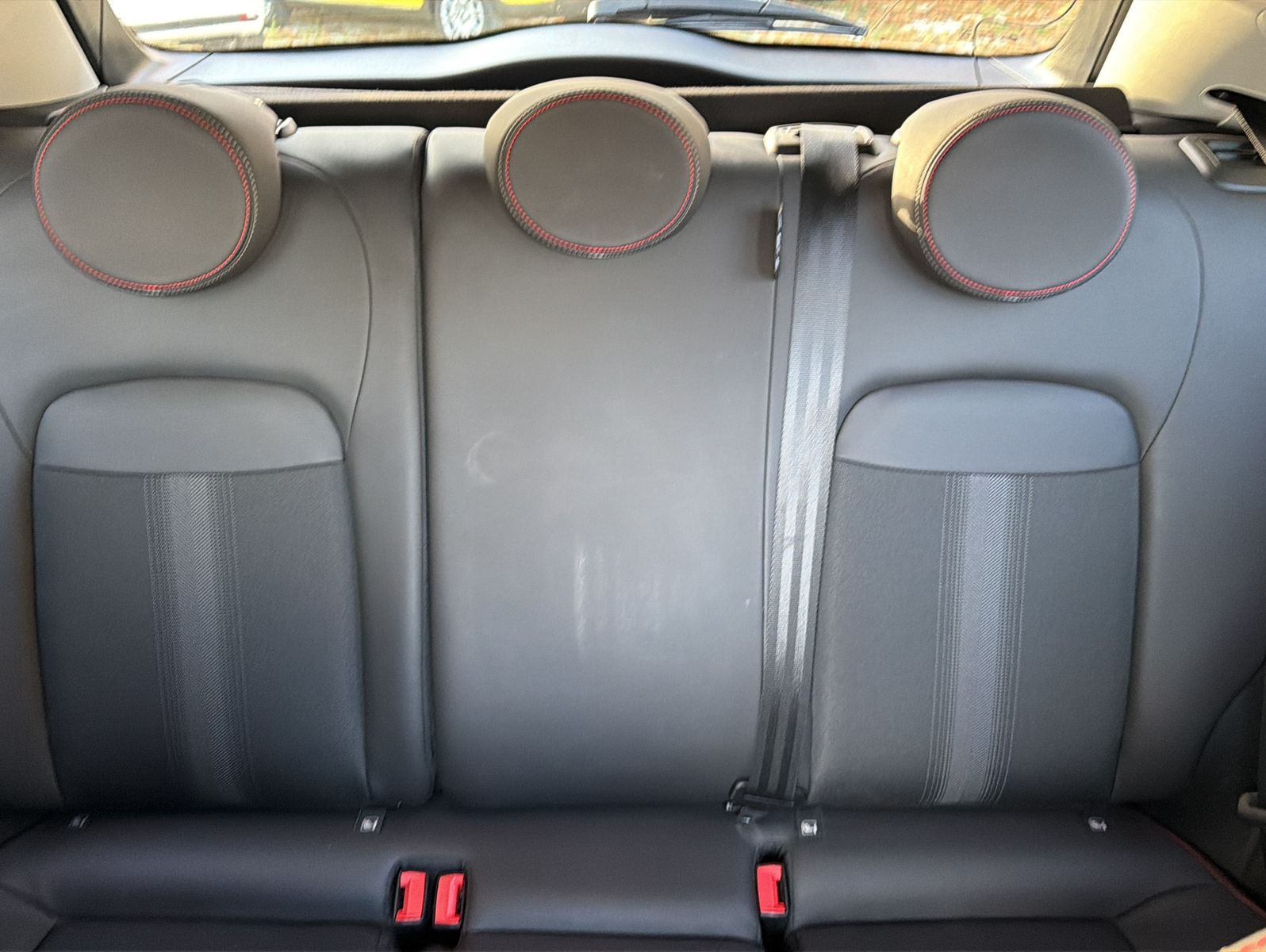 Fahrzeugabbildung Fiat 500X Basis