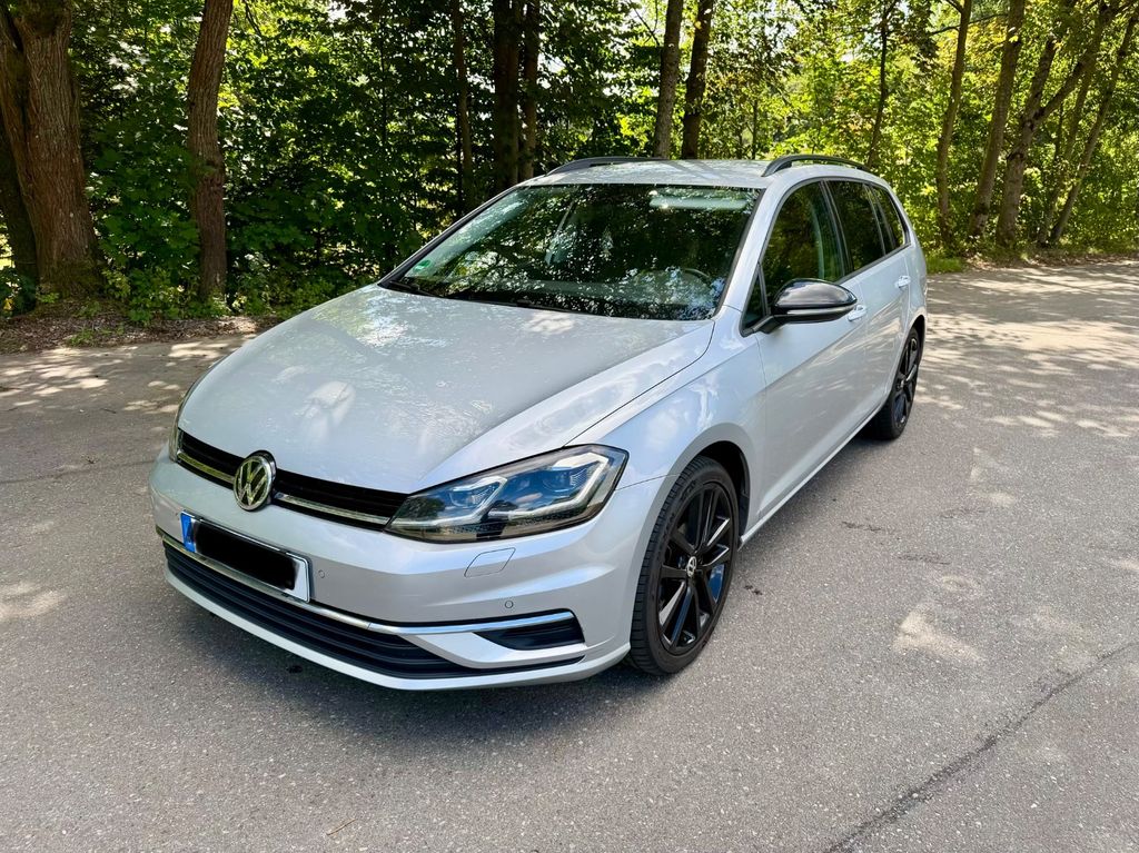 Image of Volkswagen Golf