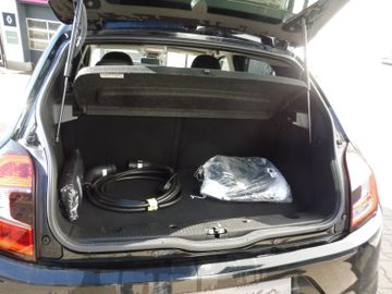 Renault Twingo Techno Electric, 8-fach bereift