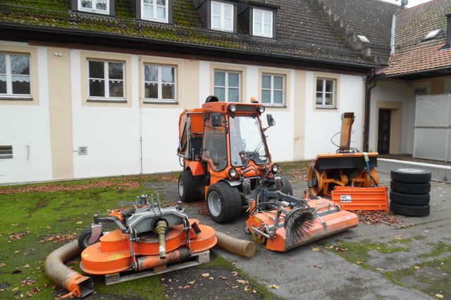 Kubota RASANT KT50,Mähw, Fräse, Kehrm, Kipper, Winterd