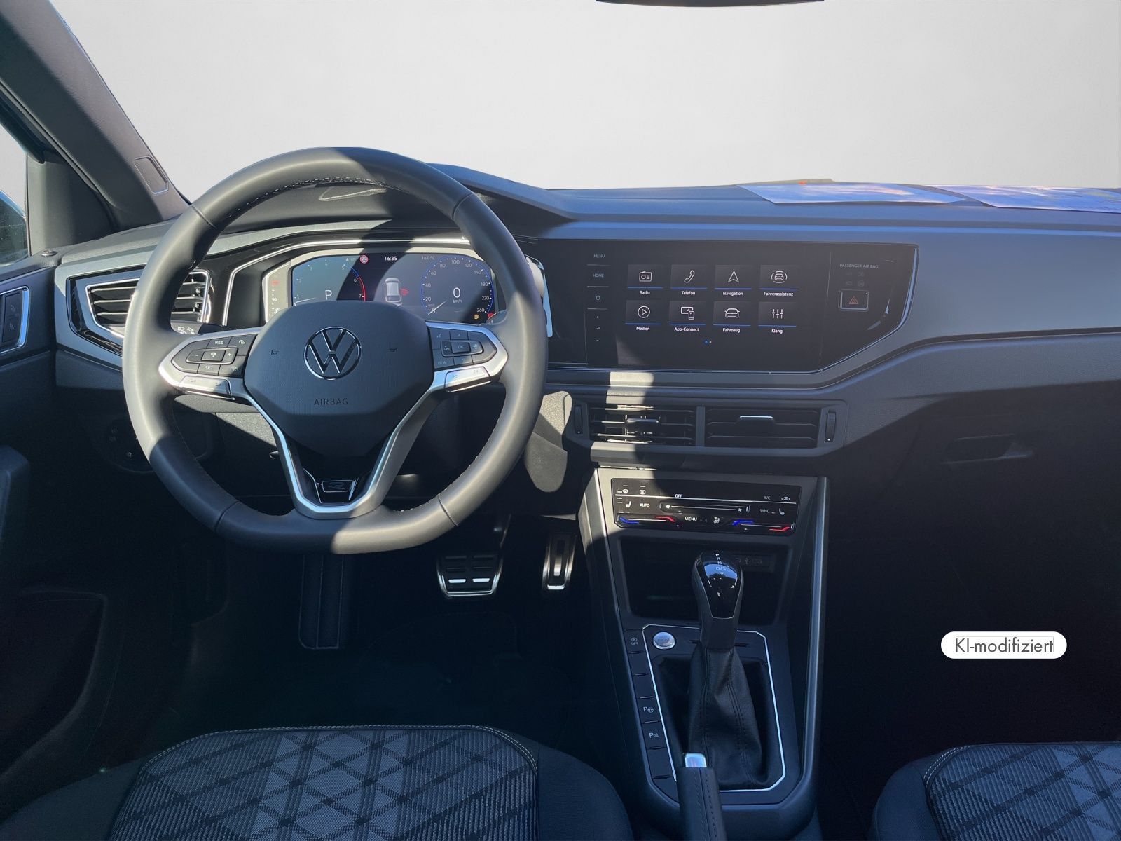 Volkswagen Taigo R-Line DSG/AHK/KAM/PANO/IQ/BLACK-STYLE imagem 3
