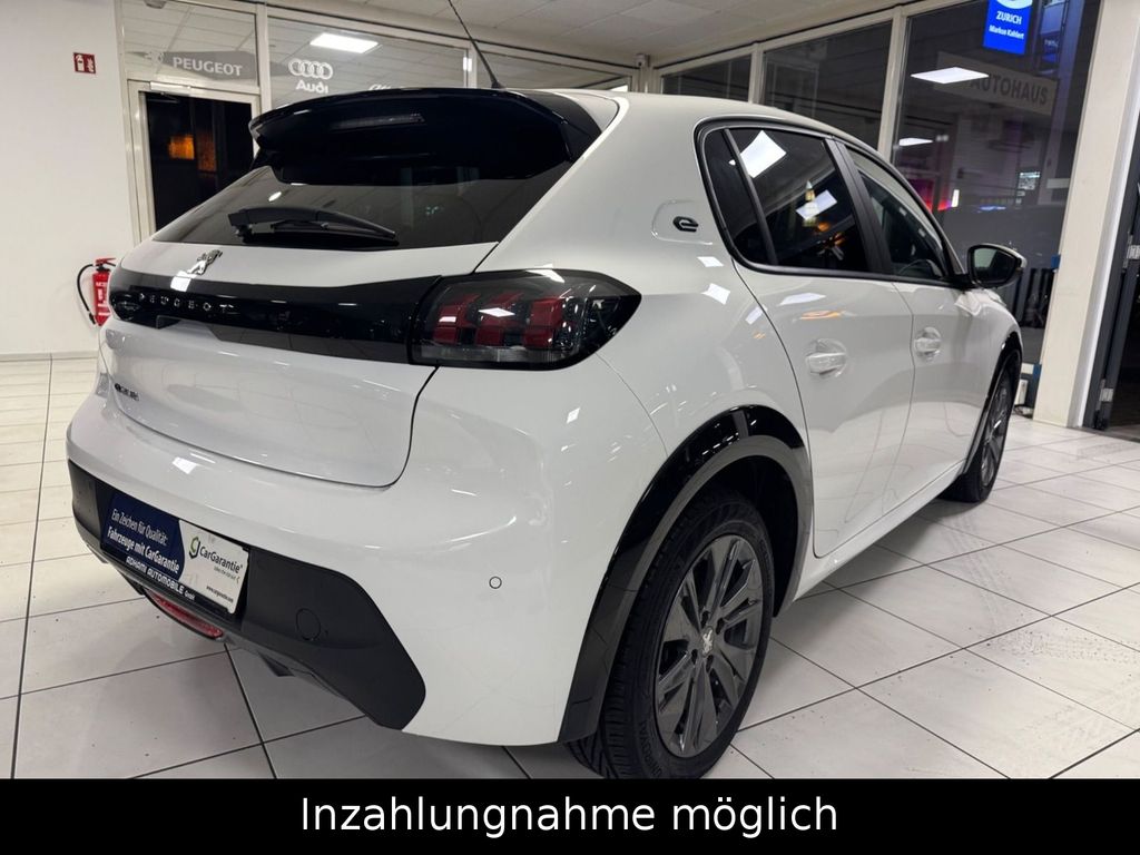 PEUGEOT 208 1.HAND/LED/SHZ/KLIMA/DAB/CARPLAY/90,8%! PEUGEOT 208 1.HAND/LED/SHZ/KLIMA/DAB/CARPLAY/90,8%!