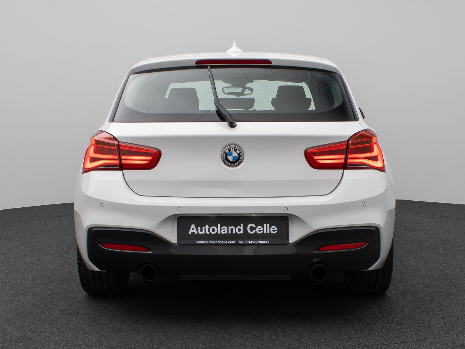 Fahrzeugabbildung BMW M135i xD Parkassist Glasdach H/K NaviPr Komfort