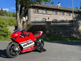 Ducati Desmosedici - DUCATI DESMOSEDICI