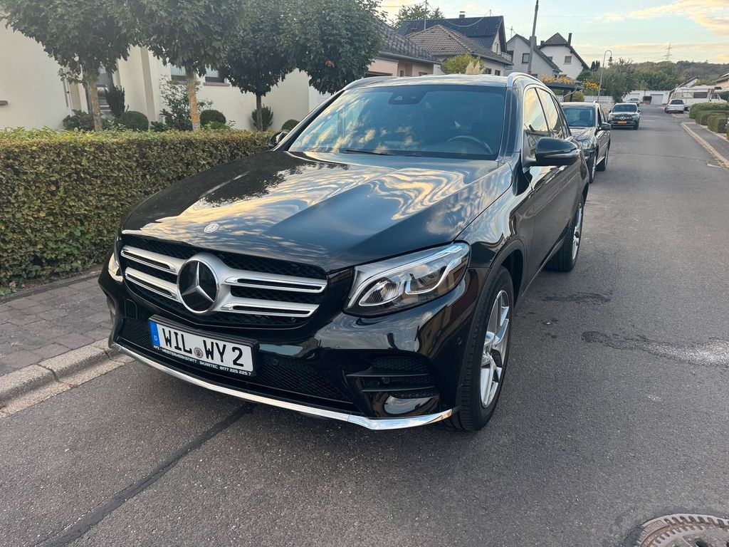 Image of Mercedes-Benz GLC 220