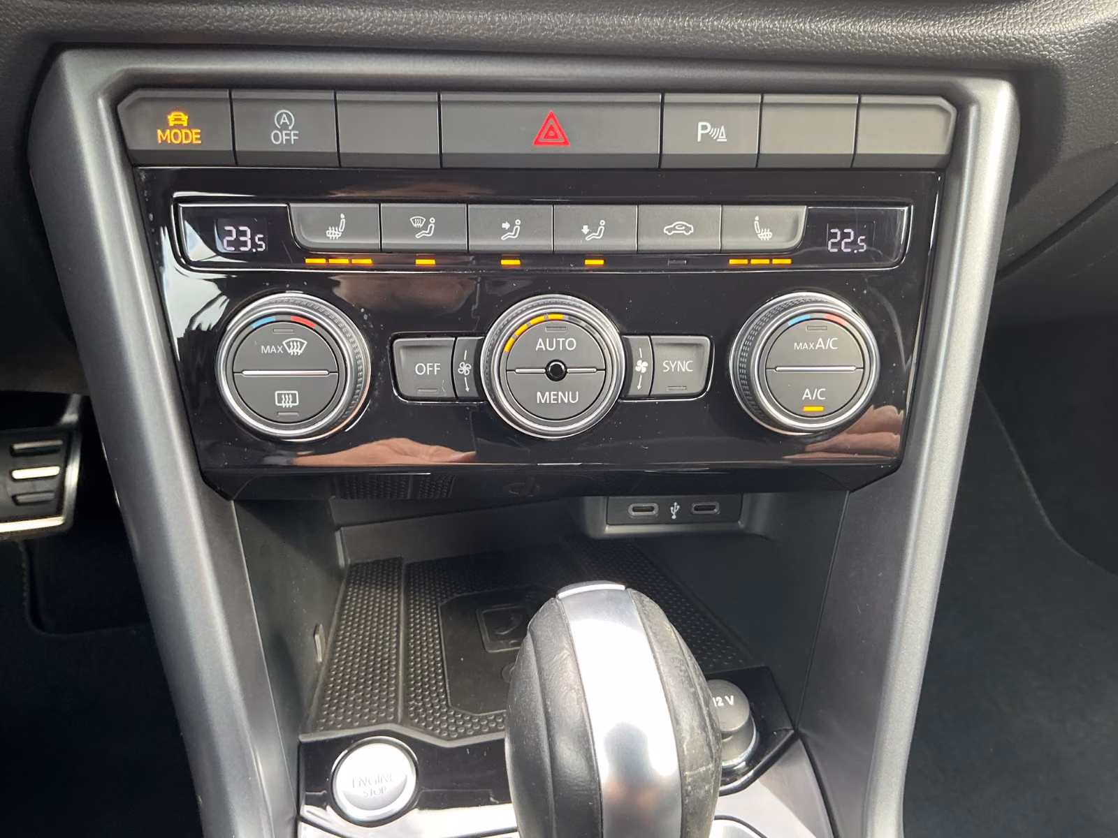 Volkswagen T-Roc Cabriolet R-Line DSG Carplay Navi Kamera, миниатюра 20