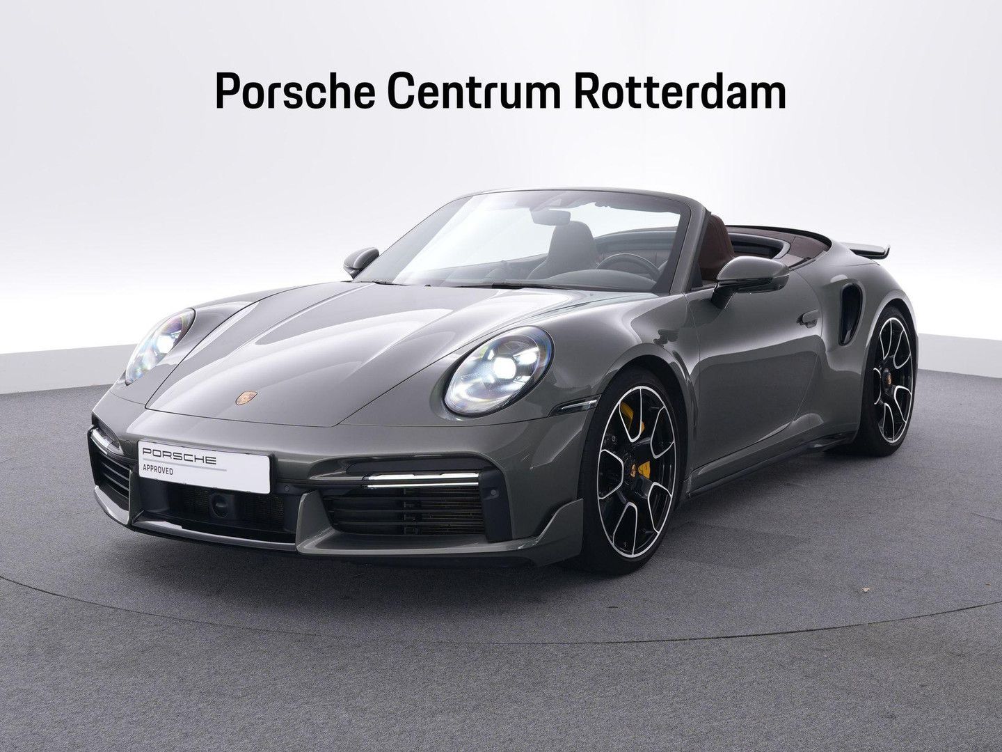 Porsche 992 Cabrio 3.8 Turbo S