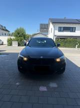BMW 328 Gran Turismo Gran Turismo 328i xDrive Sp... - schwarze BMW 328 Gran Turismo