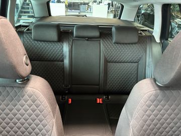 Skoda Octavia *PANO*SitzStandLenkradHZ*ACC*AHK*NAVI*