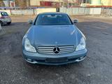 Mercedes-Benz CLS 350 - Mercedes-Benz CLS 350: Blau