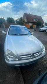 Citroën Xsara 1.6i  Neuer TÜV  Motor ein... - gebrauchte Citroën Xsara aus dem Jahr 2001