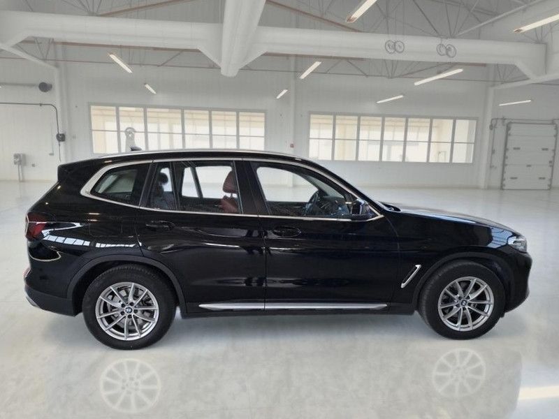 BMW X3 XDRIVE 20D MH48V AUTO SUV imagem 3