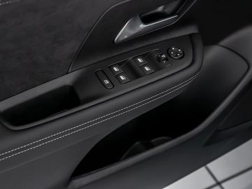 Opel Mokka e GSE Navi Kamera Spurhalteassistent