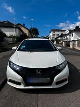 Honda Civic 1.6 i-DTEC Sport Sport weiß 69.000km TÜV  - Honda Civic in Wiesbaden