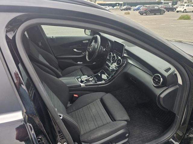 MERCEDES-BENZ C 180 Autom. -