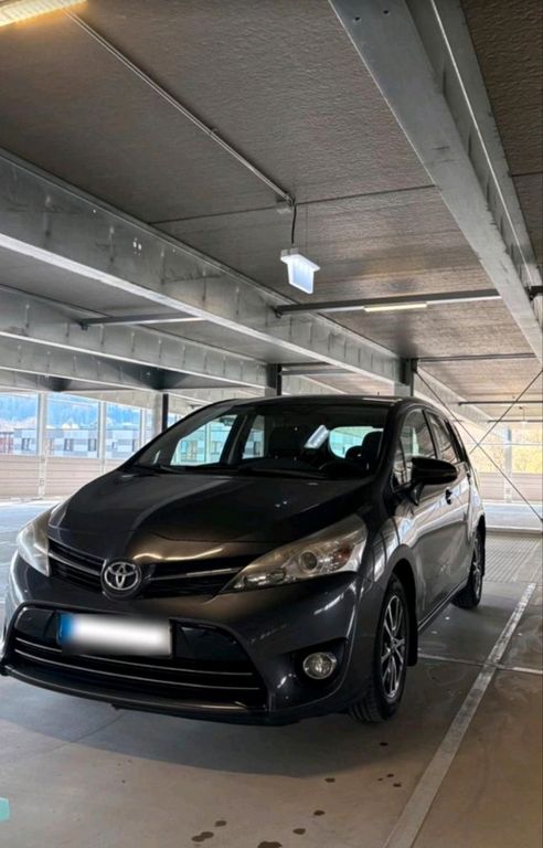 Image of Toyota Verso