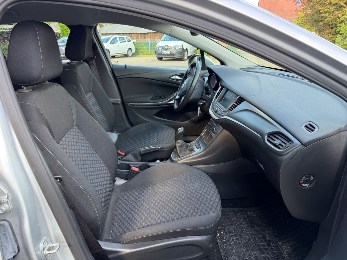 Fahrzeugabbildung Opel Astra K Edition Start Stop 1.2 Turbo EU6d LED Ap