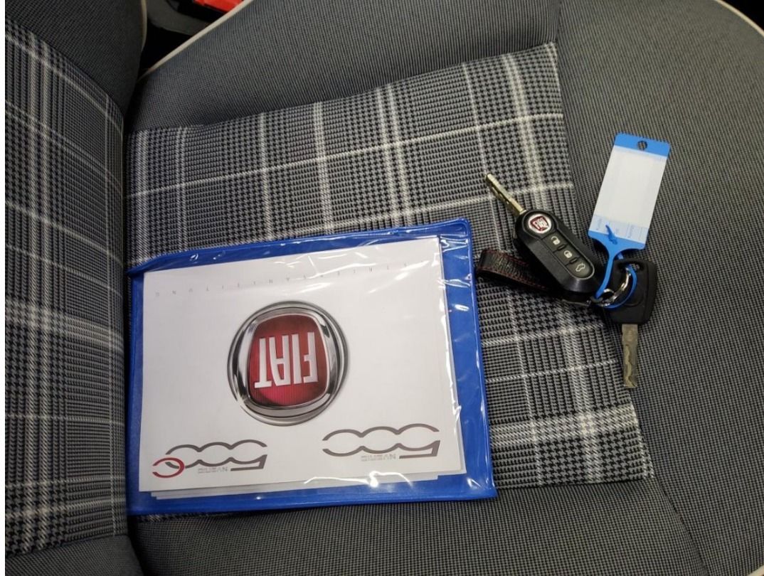 Fahrzeugabbildung Fiat 500 C 1.0 GSE N3 Hybrid Lounge CARPLAY E-VERDECK