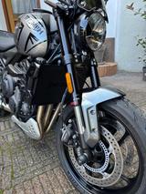 Triumph Trident 660 - Offers