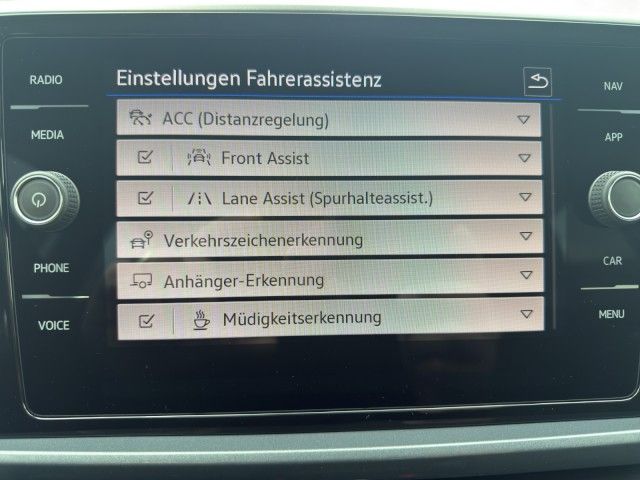 T-Roc Style 1.0 TSI NAVI+LED+AHK+STHZ+KAMERA+