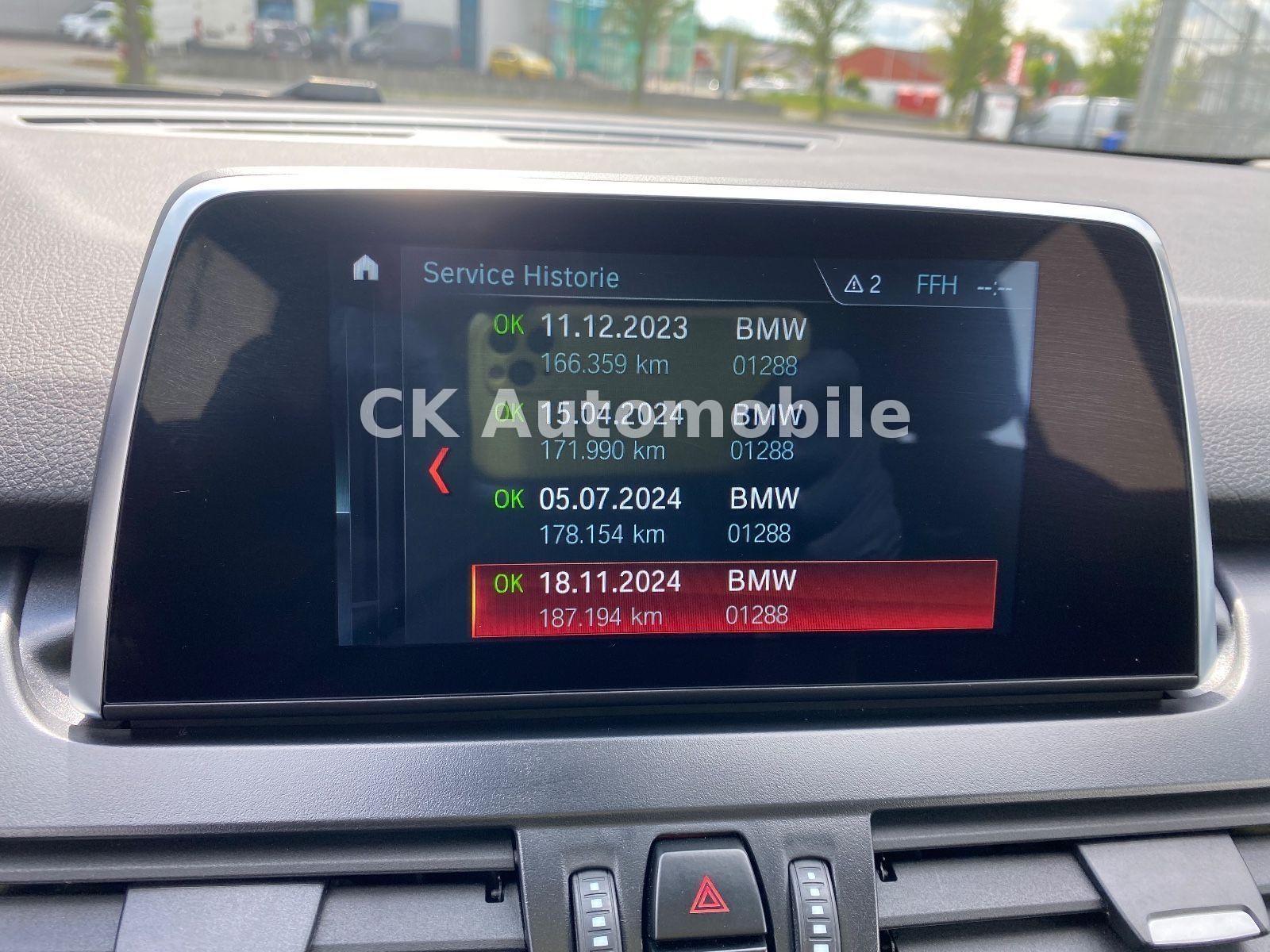 Fahrzeugabbildung BMW 216 d Gran Tourer Advantage/Automatik/Navi/PDC