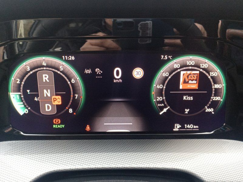 Fahrzeugansicht 11 Fahrzeugabbildung Volkswagen Golf Var. VIII 1.5 eTSI DSG Style AHK+NAVI+KAMER