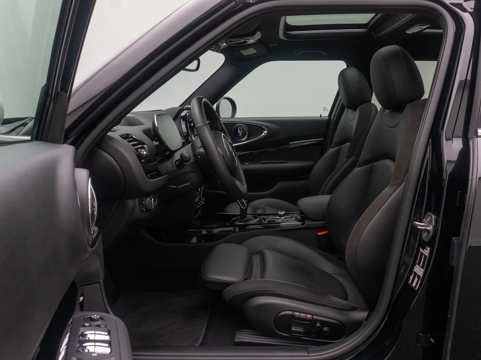 Fahrzeugabbildung MINI Cooper Clubman HUD Kamera DAB H/K Panorama Voll