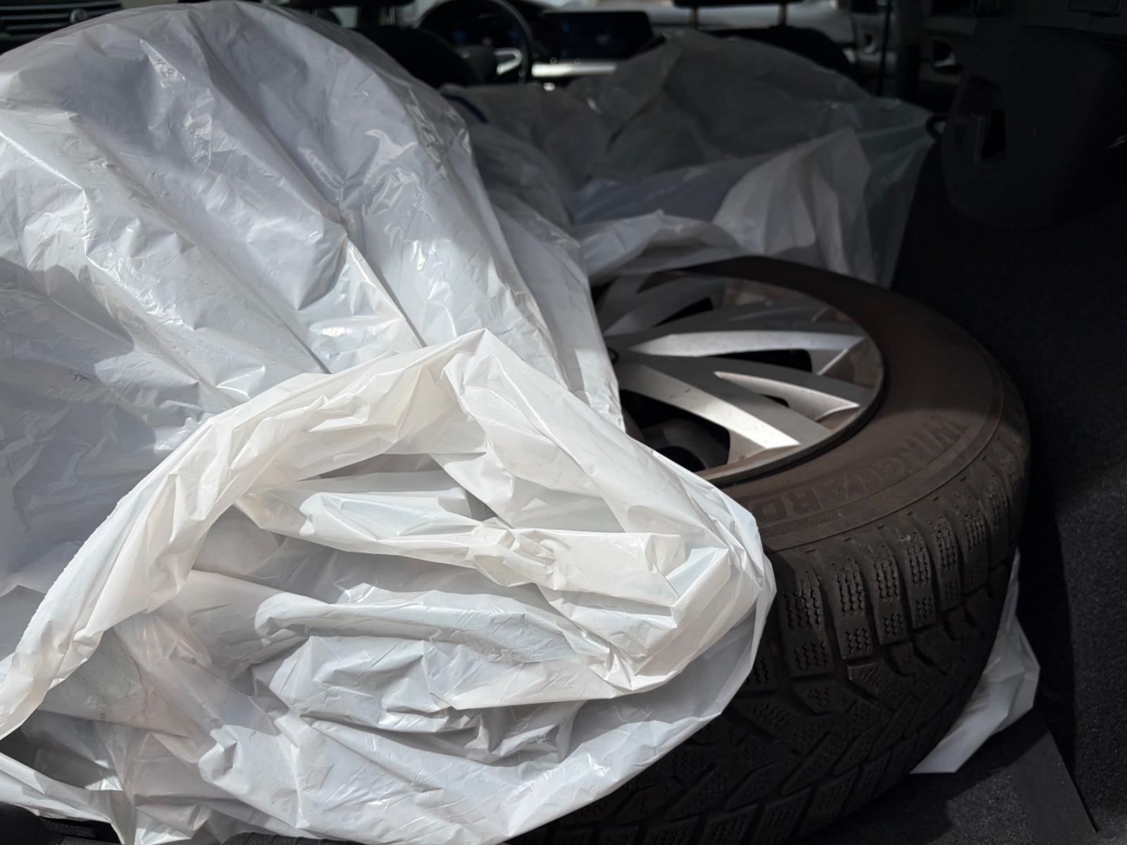 Volkswagen Golf VIII Lim. Life/ACC/KAMERA/ASISS/I HAND, миниатюра 18