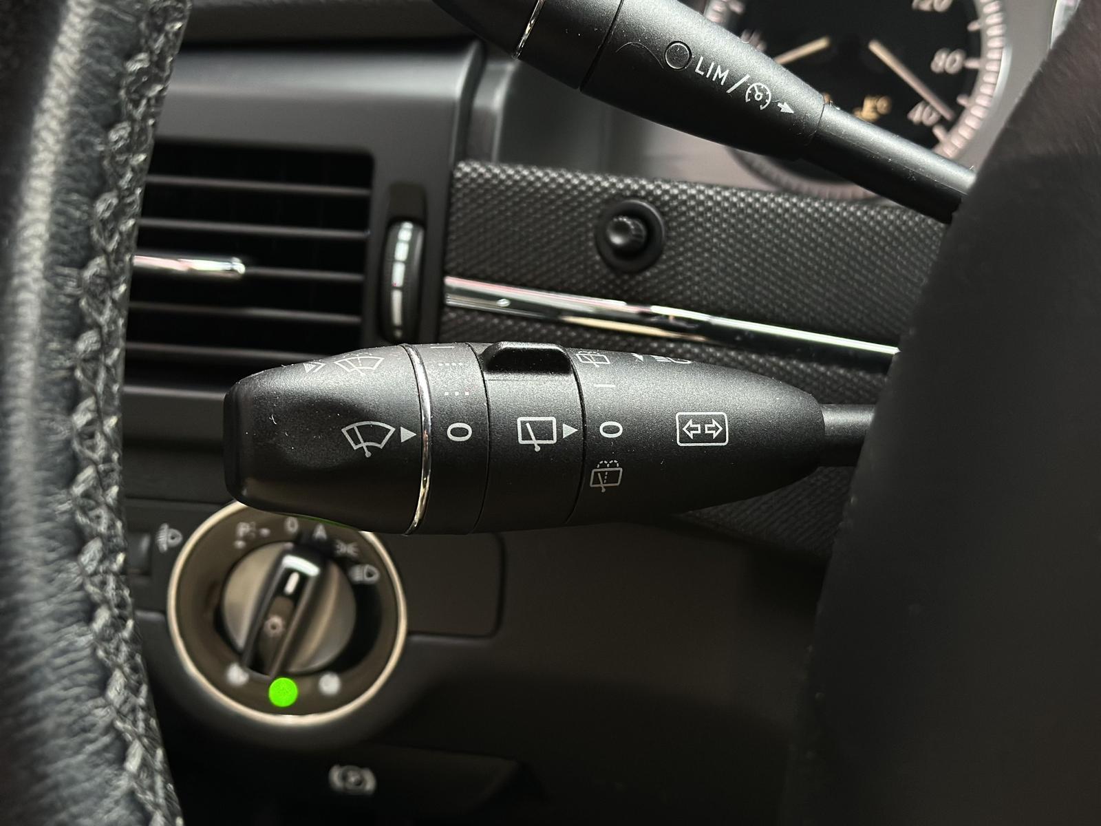 Mercedes-Benz GLK220 2009 — photo 31