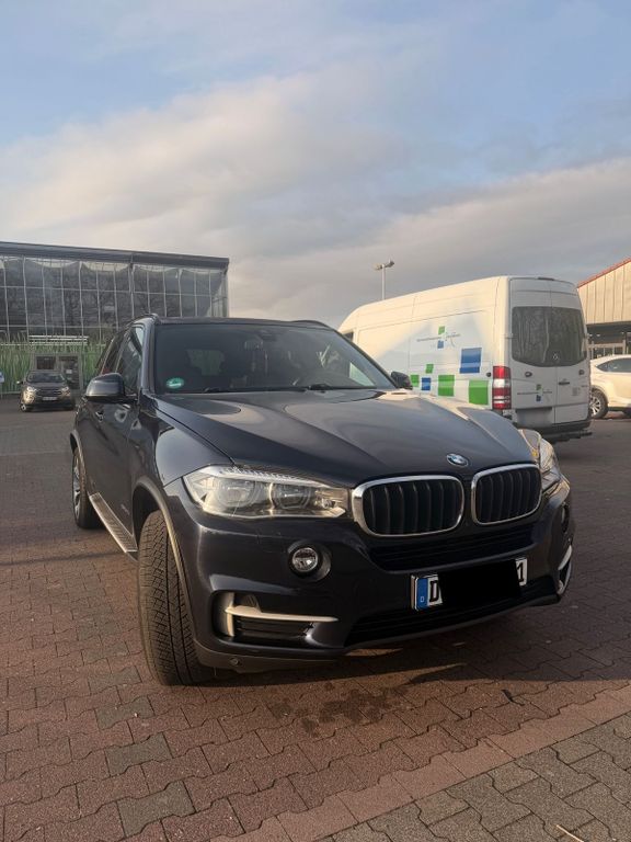 Image of BMW X5