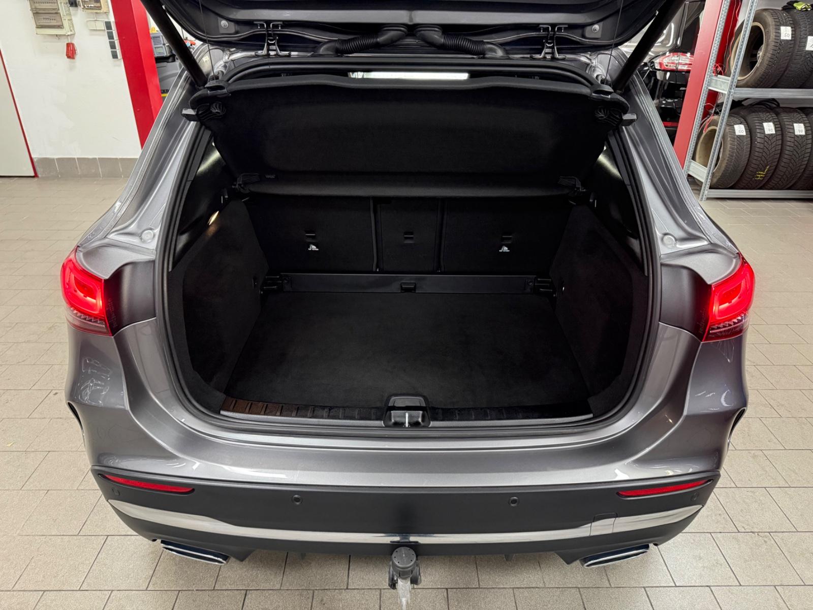 Mercedes-Benz GLA 220 d*AMG-LINE*AHK*MBUX*19 ZOLL*PARK-ASSIST*